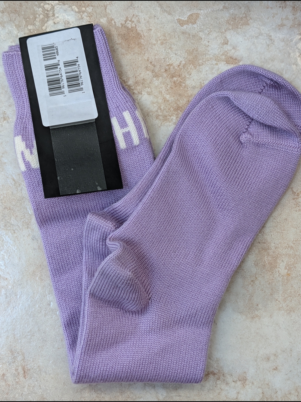 Jimmy Choo Intarsia Lavender Knit Crew Socks with White Logo NWT - Picture 3 of 4